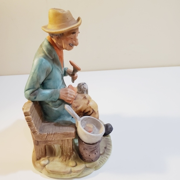 Hefton trade mark Vintage figure Old man and Dog - Picture 6 of 9